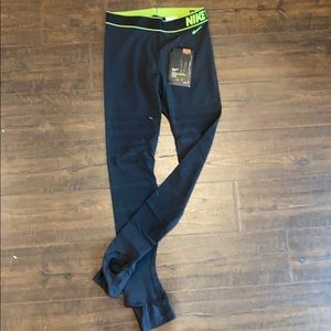 Nike Pro Hyperrecovery Tight
